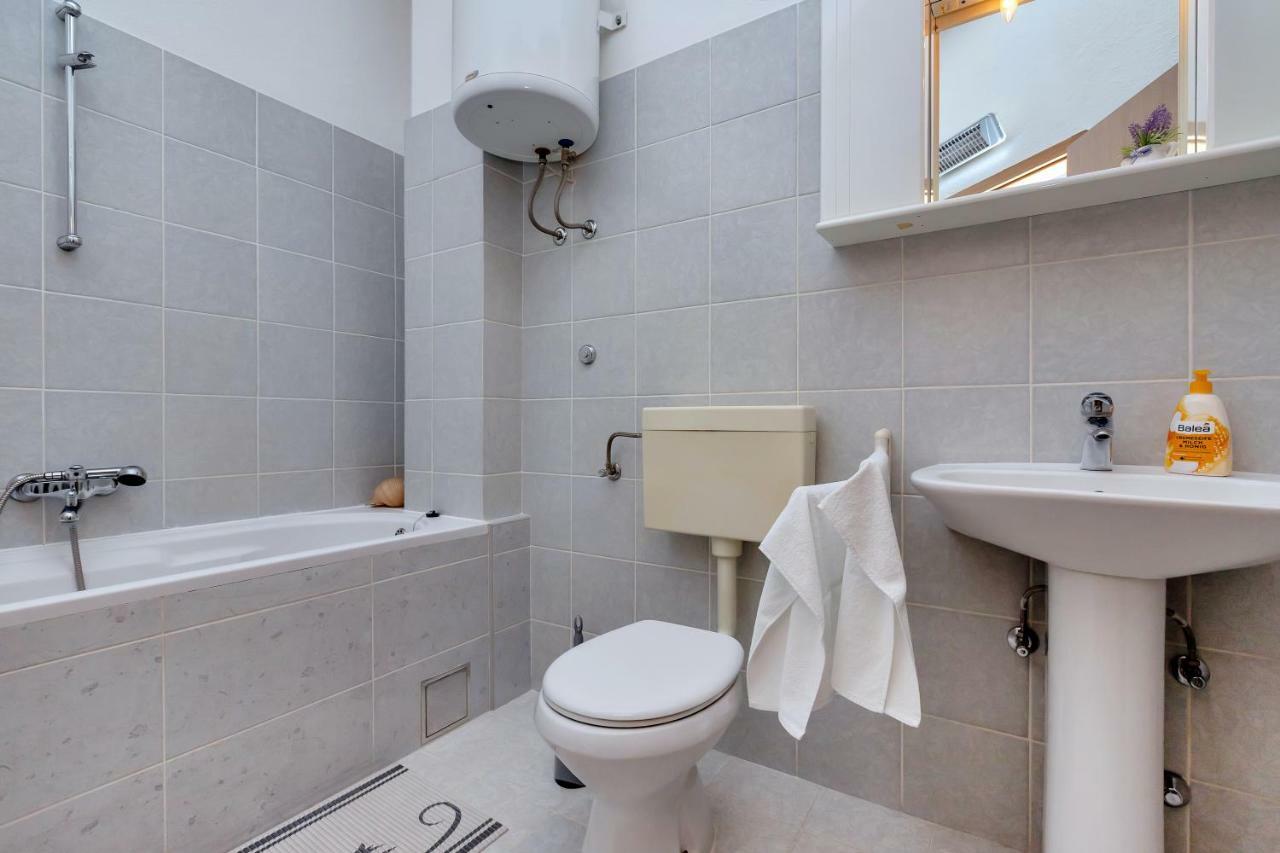 Apartment Kate-Few Minutes From Beach Makarska Exterior foto